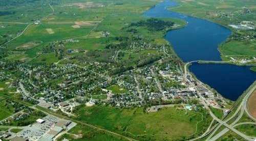 Aerial_view_of_Windsor_NS-66-600-450-80-rd-255-255-255